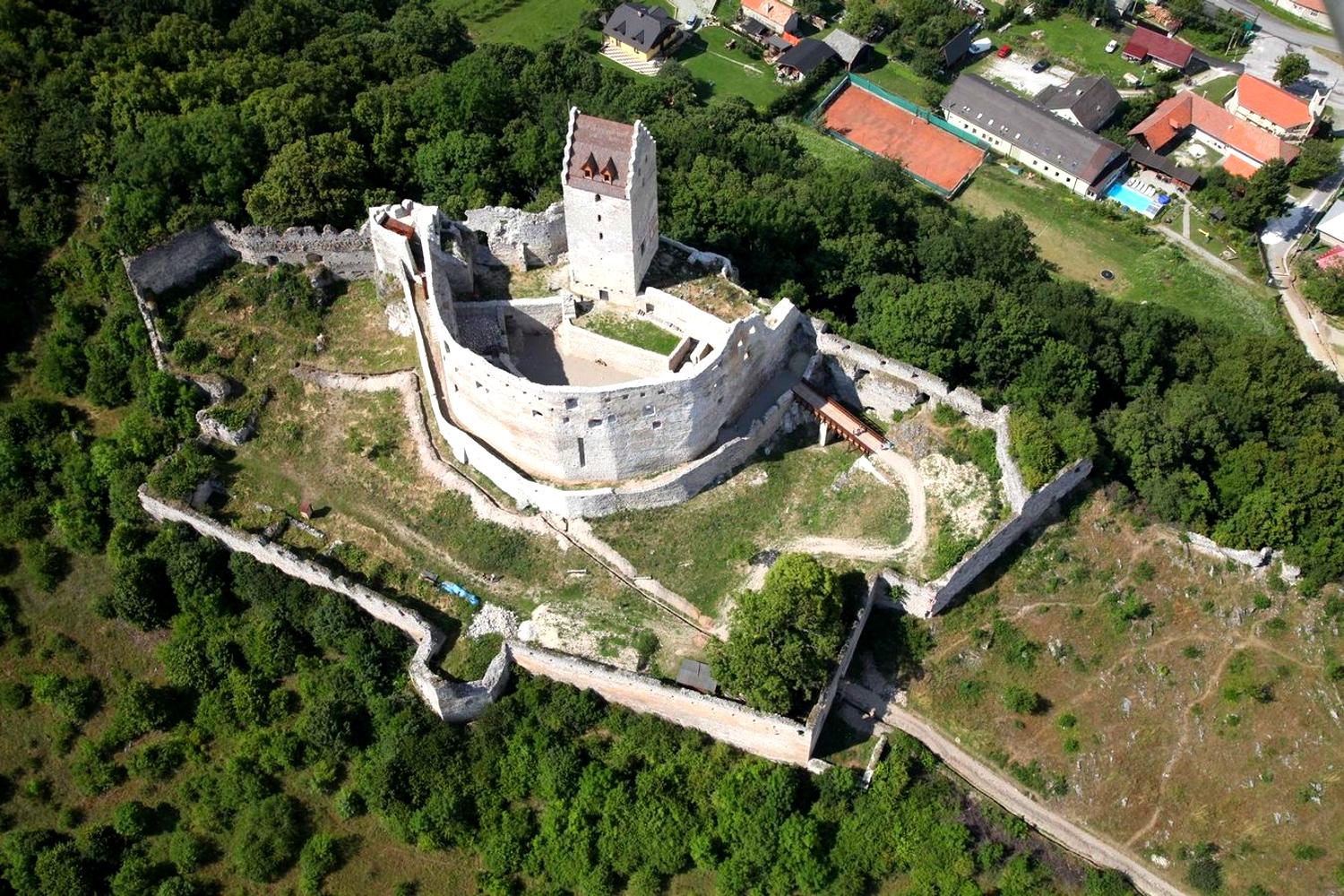 Topoľčiansky hrad